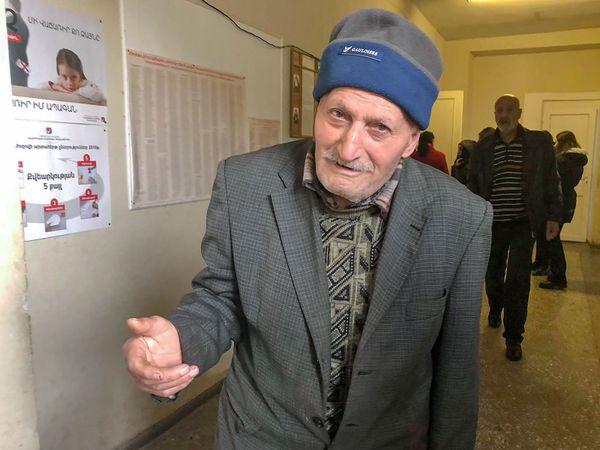 Голосование в Шираке: комиссии отмечают низкую явку избирателей на выборы - Sputnik Армения