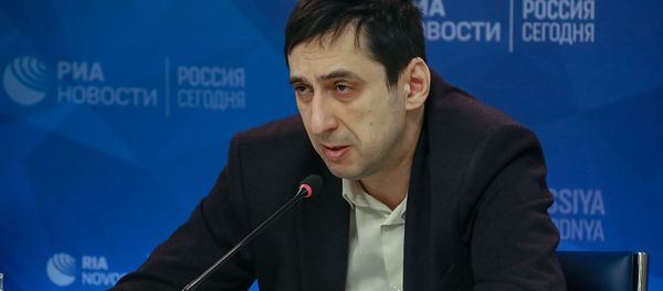 Андрей Арешев во время телемоста Еревaн-Москвa по итогам выборов в НС РА (10 декабря 2018). Москвa Андрей Арешев во время телемоста Еревaн-Москвa по итогам выборов в НС РА (10 декабря 2018). Москвa - Sputnik Армения