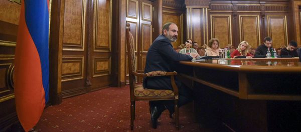 Пресс-конференция и.о. премьер-министра Никола Пашиняна международным СМИ (10 декабря 2018). Еревaн - Sputnik Армения