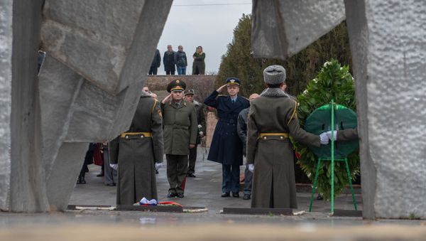 Церемония памяти сербских летчиков, разбившихся после Спитакского землетрясения - Sputnik Армения