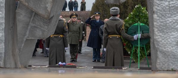 Церемония памяти сербских летчиков, разбившихся после Спитакского землетрясения - Sputnik Армения