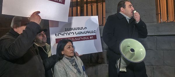 Акция в поддержку Роберта Кочаряна (11 декабря 2018). Еревaн Акция в поддержку Роберта Кочаряна (11 декабря 2018). Еревaн - Sputnik Արմենիա