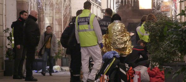 Стрельба рядом с рождественской ярмаркой в Страсбурге. Кадры с места инцидента - Sputnik Արմենիա