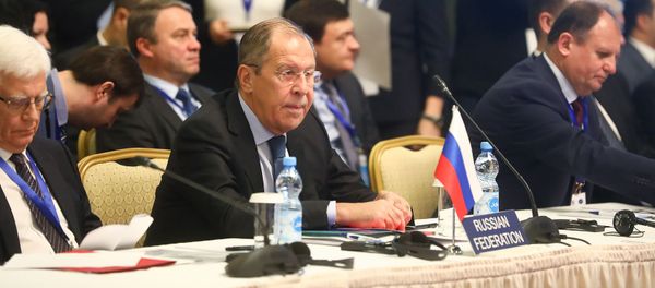 Выступление главы МИД России Сергея Лаврова на 39-м заседании Совета министров иностранных дел государств-членов ОЧЭС (14 декабря 2018). Баку Выступление главы МИД России Сергея Лаврова на 39-м заседании Совета министров иностранных дел государств-членов ОЧЭС (14 декабря 2018). Баку - Sputnik Армения