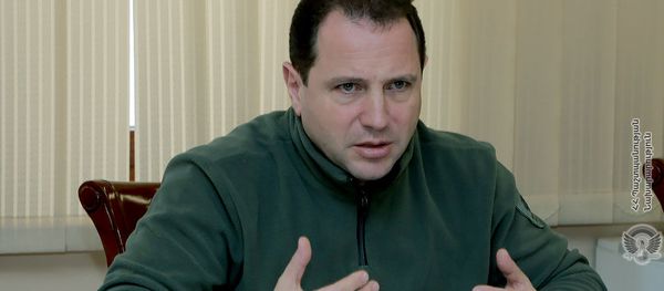И.о. министра обороны Давид Тоноян на заседании Совета попечителей Военно-спортивного колледжа имени Монте Мелконяна (17 декабря 2018). Еревaн - Sputnik Արմենիա
