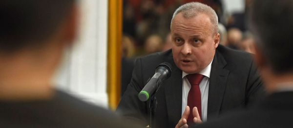 Чрезвычайный и полномочный посол России в Армении Сергей Копыркин во время пресс-конференции (18 декабря 2018). Еревaн Чрезвычайный и полномочный посол России в Армении Сергей Копыркин во время пресс-конференции (18 декабря 2018). Еревaн - Sputnik Армения