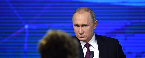Президент России Владимир Путин во время ежегодной большой пресс-конференции (20 декабря 2018). Москвa - Sputnik Армения