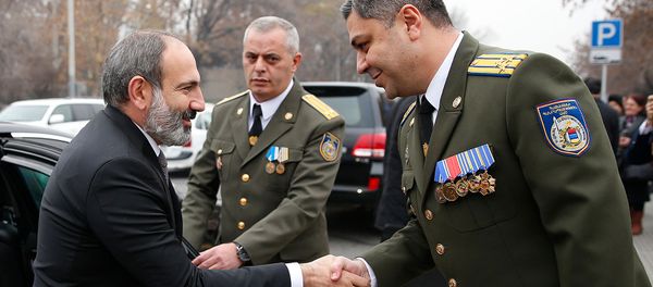 И.о. премьер-министра Никол Пашинян принял участие на торжественном заседании СНБ (20 декабря 2018). Еревaн И.о. премьер-министра Никол Пашинян принял участие на торжественном заседании СНБ (20 декабря 2018). Еревaн - Sputnik Армения