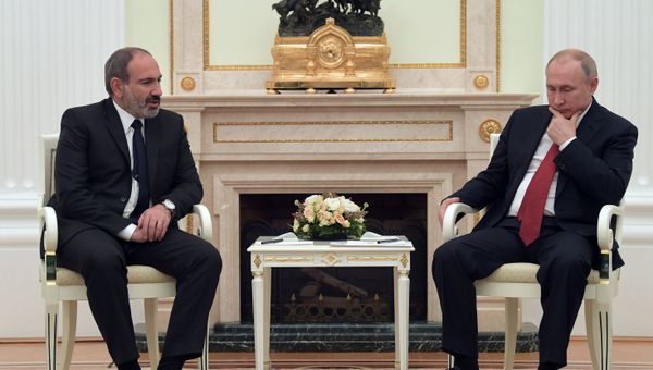 Встреча и.о. премьер-министра Армении Никола Пашиняна и президента России Владимира Путина (27 декабря 2018). Москвa - Sputnik Армения