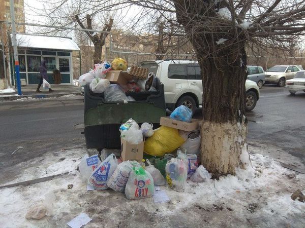 Բանը հասավ Փաշինյանի՞ն. աղբամարտերը Երևանի փողոցներում ու սոցցանցերում - Sputnik Արմենիա
