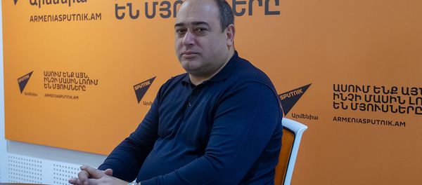 Арсен Мкртчян Арсен Мкртчян - Sputnik Армения