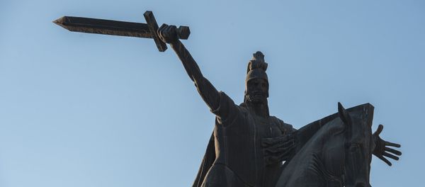Памятник Вардану Мамиконяну Памятник Вардану Мамиконяну - Sputnik Армения