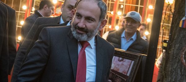 И.о. премьер-министра Никол Пашинян ответил на вопросы журналистов (7 января 2019). Еревaн И.о. премьер-министра Никол Пашинян ответил на вопросы журналистов (7 января 2019). Еревaн - Sputnik Армения