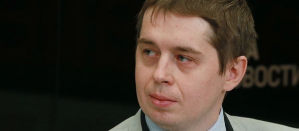 Старший аналитик инвестиционной компании Альпари Роман Ткачук Старший аналитик инвестиционной компании Альпари Роман Ткачук - Sputnik Армения