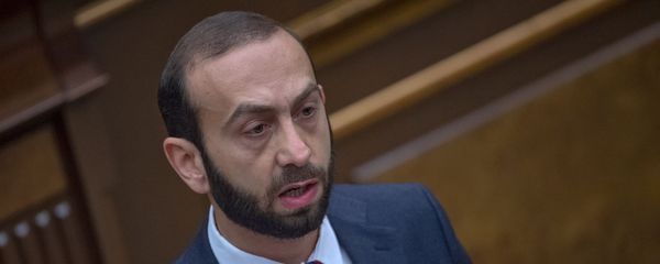 Речь Арарата Мирзояна на первом заседании Парламента Армении 7-го созыва (14 января 2019). Еревaн - Sputnik Армения