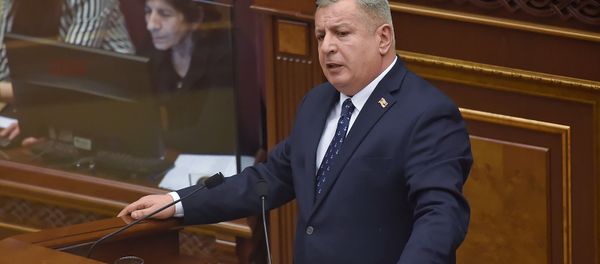 Выступление Сергея Багратяна во время первого заседания парламента Армении 7-го созыва (14 января 2019). Еревaн Выступление Сергея Багратяна во время первого заседания парламента Армении 7-го созыва (14 января 2019). Еревaн - Sputnik Армения