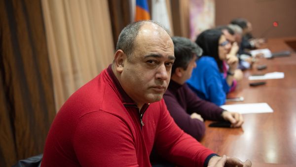 Адвокат Арсен Мкртчян - Sputnik Армения