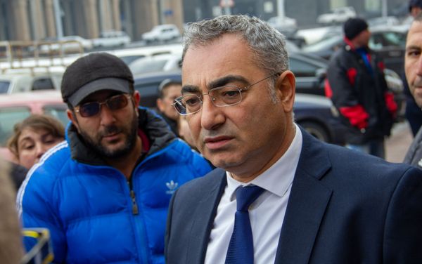 Բողոքի ակցիա Երևանի քաղաքապետարանի մոտ - Sputnik Արմենիա