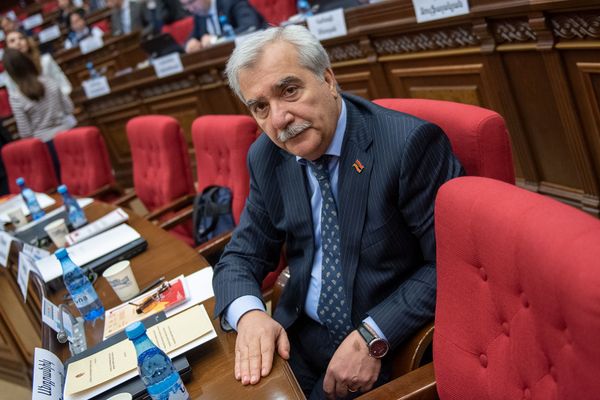 Осадочек остался: кто оскорбляет власть в Армении, или Нужен ли нам опыт турецкий - Sputnik Армения