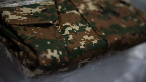 Демонстрация армейской одежды в центральной материальной база управления тыла ВС Армении - Sputnik Армения