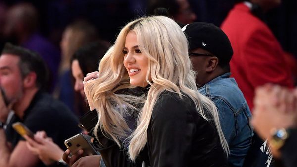 Хлое Кардашян наблюдает баскетбольный матч NBA между командами Los Angeles Lakers и Cleveland Cavaliers (13 января 2019). Лос-Анджелес - Sputnik Армения