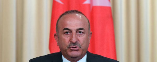 Глава МИД Турции Мевлют Чавушоглу на пресс-конференции по итогам переговоров с Сергеем Лавровым (24 августа 2018). Москвa Глава МИД Турции Мевлют Чавушоглу на пресс-конференции по итогам переговоров с Сергеем Лавровым (24 августа 2018). Москвa - Sputnik Армения