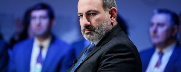 Премьер-министр Армении Никол Пашинян принчл участие на тематическом обсуждении Формировка будущего демократии (23 января 2019). Давос - Sputnik Армения