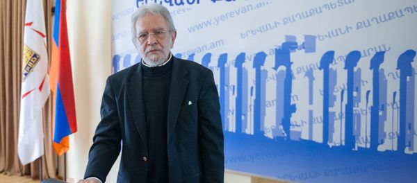 Пресс-конференция главного архитектора Еревaна Артура Месчяна (24 января 2019). Еревaн Пресс-конференция главного архитектора Еревaна Артура Месчяна (24 января 2019). Еревaн - Sputnik Արմենիա
