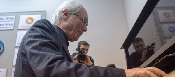 Пресс-конференция Тиграна Мансуряна (25 января 2019). Еревaн - Sputnik Армения