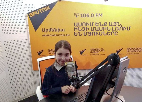 Это сказка! В гостях у Sputnik Армения побывали юные слушатели школы журналистики - Sputnik Армения