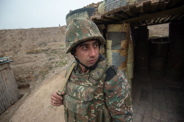 Наемники на защите границ Армении: как проходит 28 января на боевом посту Наемники на защите границ Армении: как проходит 28 января на боевом посту - Sputnik Армения