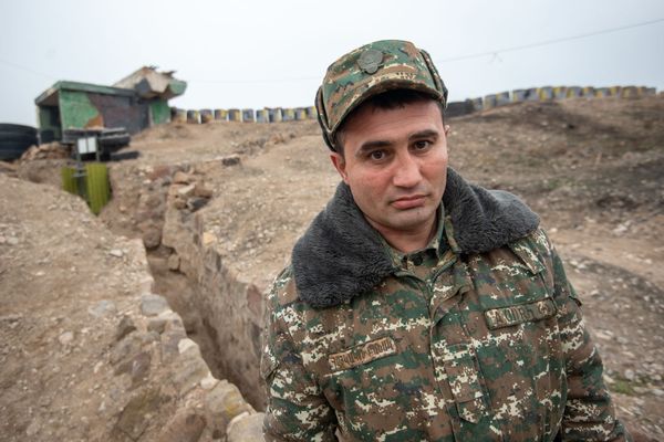 Наемники на защите границ Армении: как проходит 28 января на боевом посту Наемники на защите границ Армении: как проходит 28 января на боевом посту - Sputnik Армения