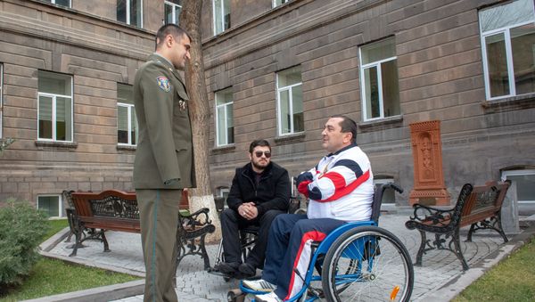 Пациенты реабилитационного центра Защитника Отечества Пациенты реабилитационного центра Защитника Отечества - Sputnik Армения