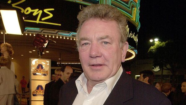 Британский актер Альберт Финни на премьере своего нового фильма Эрин Брокович (14 марта 2000). Лос-Анджелес - Sputnik Армения