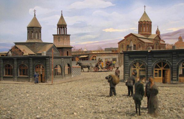 Ում է կարոտում օրիորդը. Գյումրու Ձիթողցյանների տան գաղտնիքները. լուսանկարներ - Sputnik Արմենիա