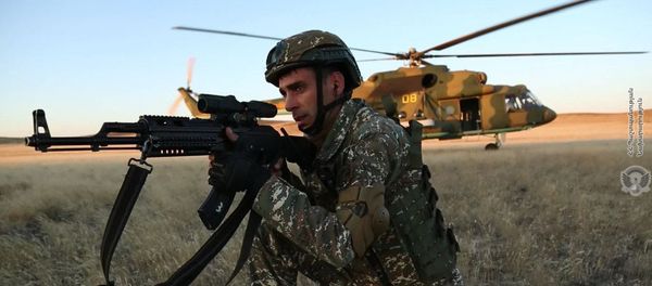 Военные учения армянских военнослужащих Военные учения армянских военнослужащих - Sputnik Армения