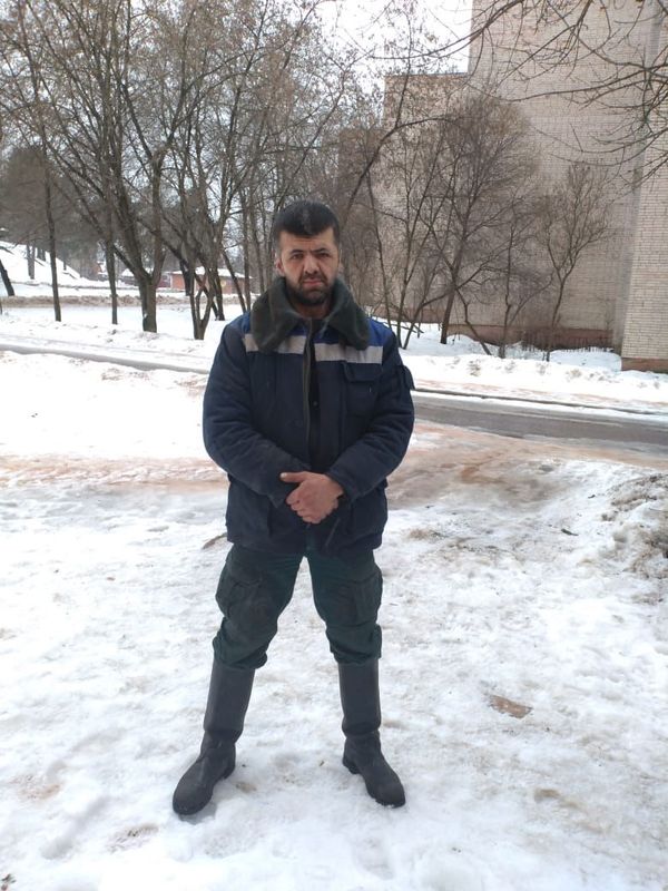 Героями не рождаются։ жители Луга благодарят армянина, спасшего маленькую девочку Героями не рождаются։ жители Луга благодарят армянина, спасшего маленькую девочку - Sputnik Армения