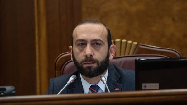Արարատ Միրզոյան - Sputnik Արմենիա
