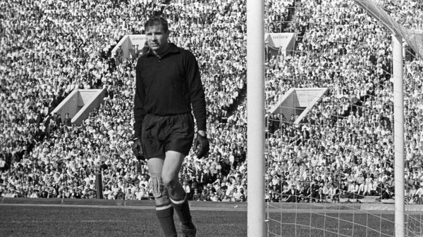 Заслуженный мастер спорта СССР Лев Иванович Яшин (1970 год) - Sputnik Армения