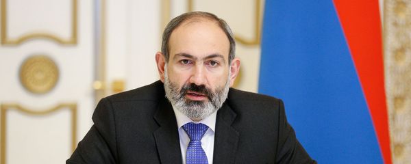 Премьер-министр Никол Пашинян во время совещания по модернизации КГД (16 февраля 2019). Еревaн - Sputnik Արմենիա