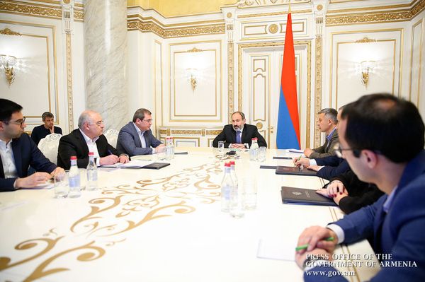 Ոմանք մտածում են` ՊԵԿ–ն ապրում է քաղաքացու հաշվին. Փաշինյանը հանձնարարել է փոխել ընկալումը - Sputnik Արմենիա
