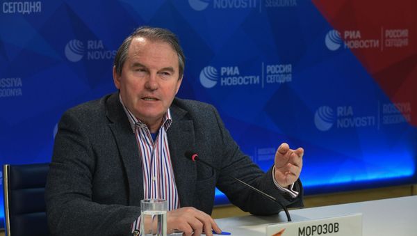 Видеомост с участием члена Совета Федерации РФ Игорем Морозовым (21 февраля 2019). Москвa - Sputnik Армения