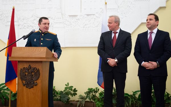 Речь военного атташе посольства России, полковника Андрея Грищука во время приема в посольстве, приуроченном к 23 февраля (21 февраля 2019). Еревaн - Sputnik Армения