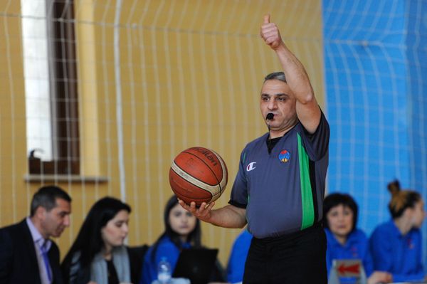 «Արսենալ» (Տուլա) և «Բորիսֆեն» (Մոգիլև) բասկետբոլային թիմերի խաղը Երևանում անցկացվող ԵԱՏՄ գավաթի խաղարկությանը - Sputnik Արմենիա