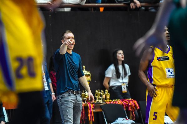 Баскетбольный матч между командами Урарту Виваро (Ереван) и Арсенал (Тула) во время кубка ЕАЭС по баскетболу (26 февраля 2019). Еревaн - Sputnik Армения