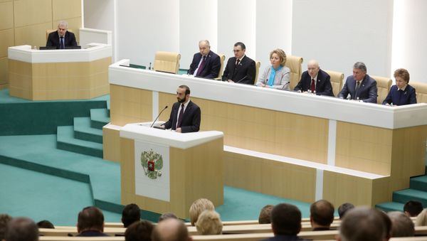 Выступление спикера НС Армении Арарата Мирзояна на заседании Совета Федерации России (27 февраля 2019). Москва Выступление спикера НС Армении Арарата Мирзояна на заседании Совета Федерации России (27 февраля 2019). Москва - Sputnik Армения