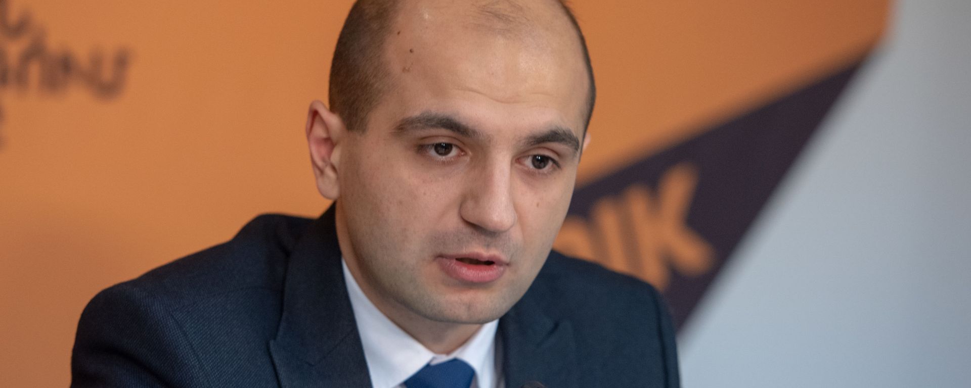 Норайр Дунамалян на пресс-конференции по теме открытия первой  международной научно-образовательной школы в Дилижане - Sputnik Արմենիա, 1920, 16.08.2021