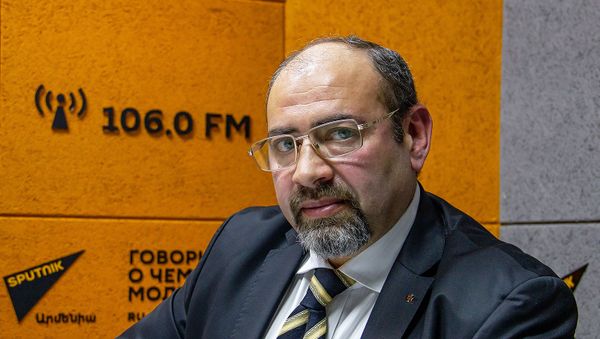 Джон Макарян - Sputnik Արմենիա