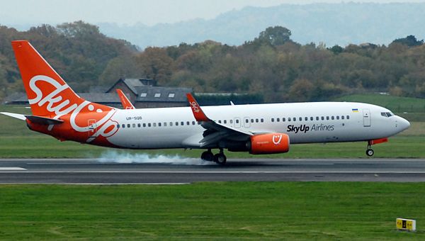 Самолет авиакомпании SkyUp Airlines - Sputnik Армения
