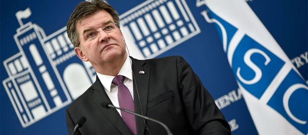 Действующий глава ОБСЕ Мирослав Лайчак на совместной пресс-конференции с министром иностранных дел Армении Зограбом Мнацаканяном (13 марта 2019). Еревaн - Sputnik Արմենիա